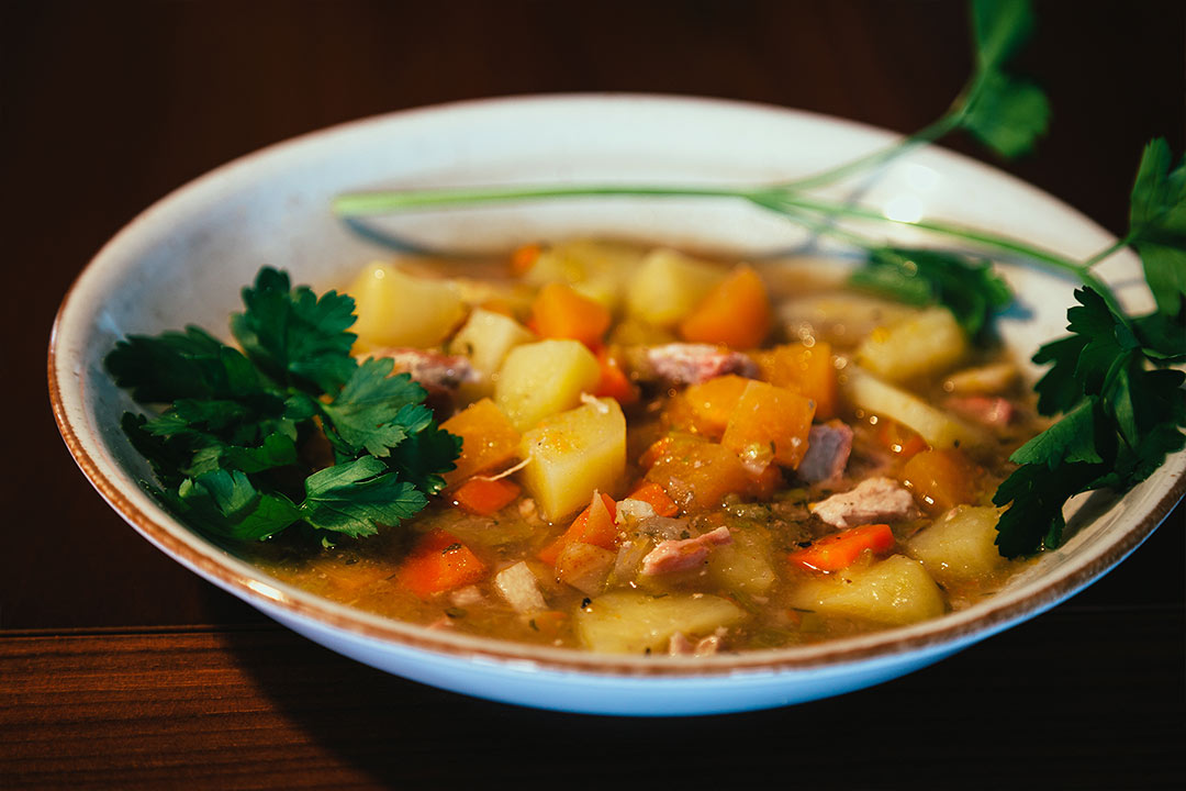 Slow Cooker: Wie man eine Suppe (fast) ohne Rezept im Schongarer kocht ...