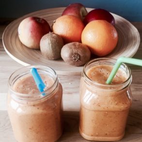 Smoothie Rezepte, smoothie rezept obst, Smoothie bowl, einfache smoothies, frühstück, gesundes frühstück, gesundes frühstück rezepte, gesundes essen, zum Frühstück, gesund frühstücken, frühstücksideen, rezept frühstück, frühstück rezepte, frühstücksrezepte