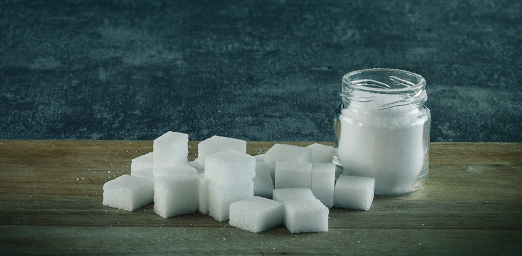 Zucker, Zucker vermeiden, brauner Zucker, Blutzucker, Zuckerfalle, Zucker ungesund