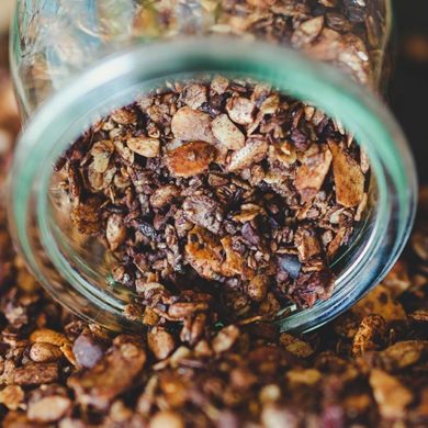 Rezepte ohne zucker, lebensmittel ohne Zucker, ernährung ohne zucker, essen ohne zucker, müsli ohne zucker, granola selber machen, granola rezept, granola müsli, granola rezept