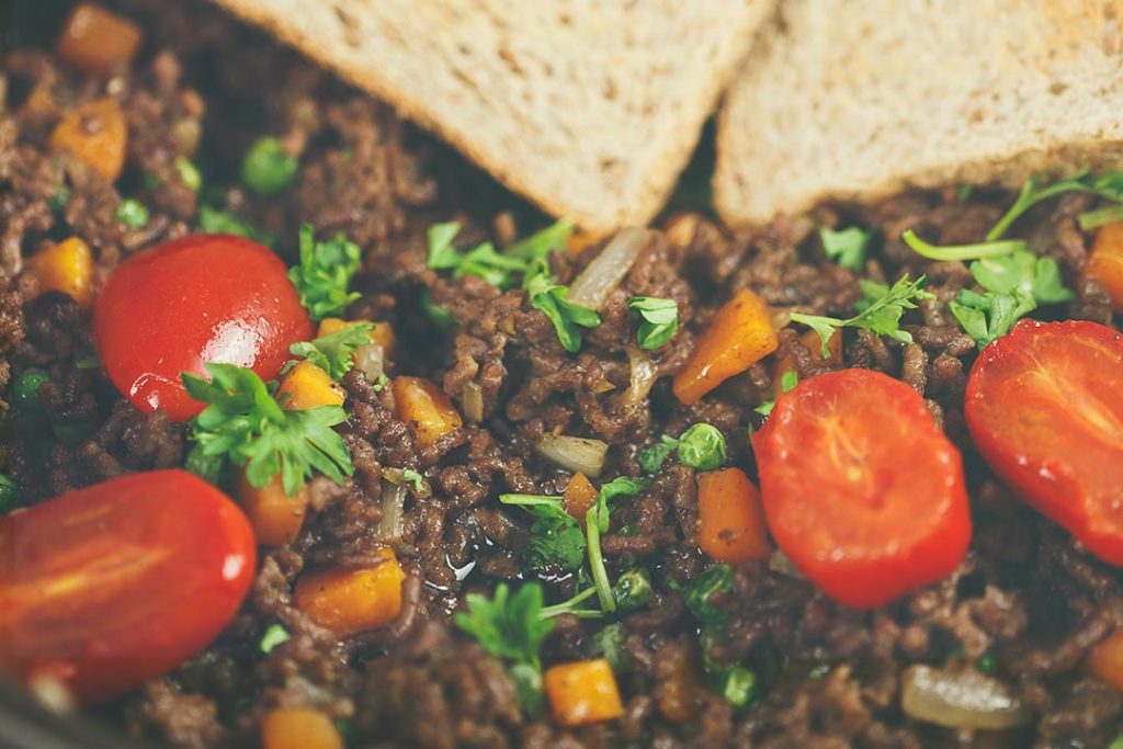 Savoury Mince: Schnelles, englisches low-carb Frühstück