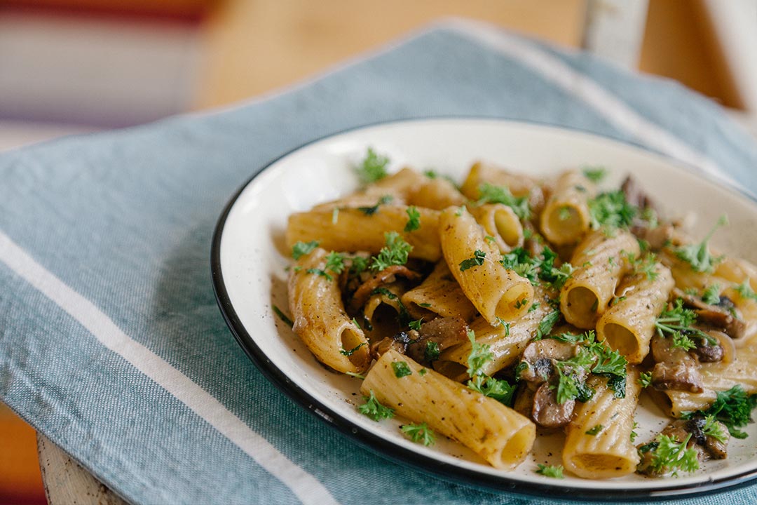 Rezept Nudeln Mit Pilzen In Der Pfanne Gebraten Einfach Gut Foodblog Abwechslungsreiche Und Selbstkreierte Rezepte