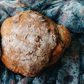 brot backen, brot rezept, das brot, brot und salz, brot selber backen, zeit für brot, brot backen rezept, rezept brot backenbrot backen mit hefe, brot backen einfach, brot selber backen rezept, brot selbst backen, brot backen trockenhefe, dinkelbrot backen, schnelles brot backen