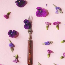 essbare blüten, essbare blüten kaufen, essbare blumen, essbare blüten rewe, kornblume, essbare blüten anbauen, essbare blüten rezepte, essbare blüten zum dekorieren,