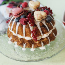 Mallorquinischer Mandelkuchen als Gugelhupf