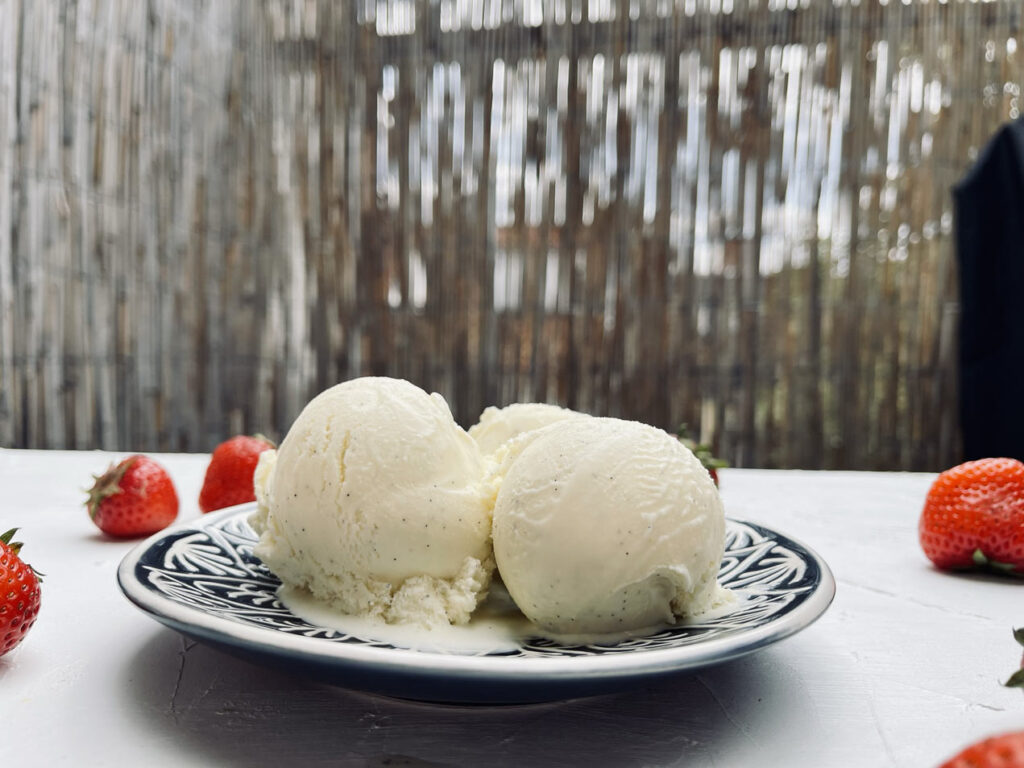 Perfekt für heiße Sommertage: Cremiges Vanilleeis
