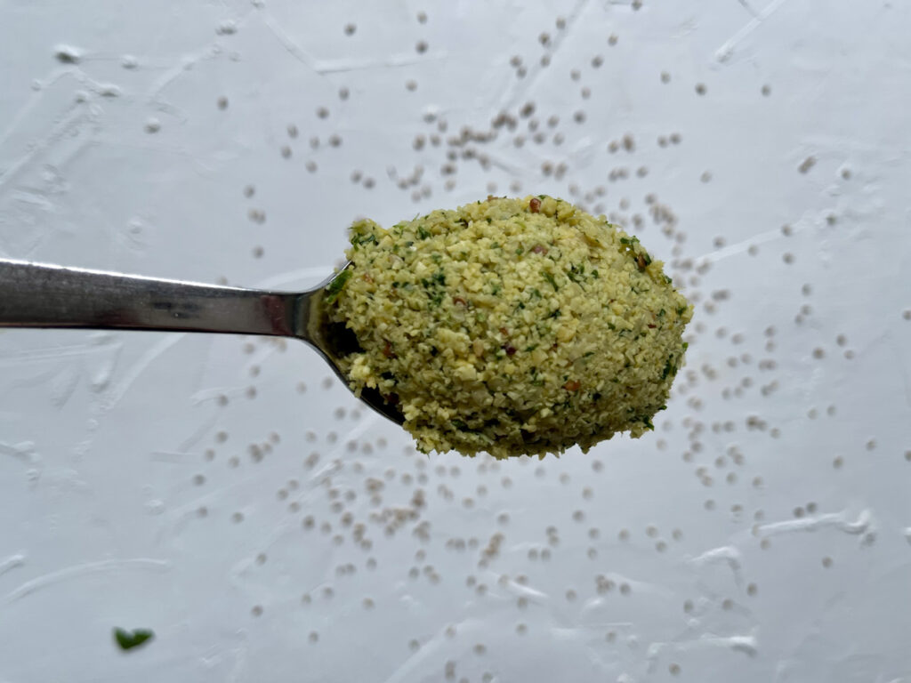 Falafelbällchen formen