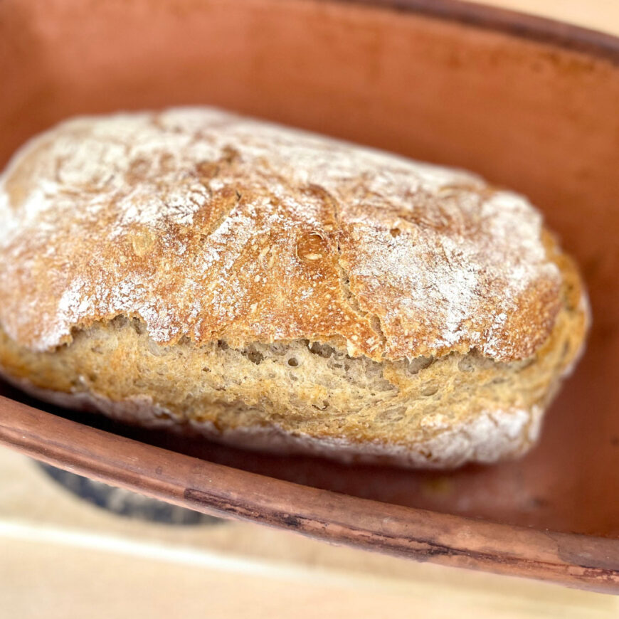 Dinkelbrot selber backen im Römertopf